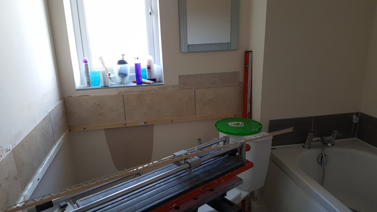 dnimaintenance's tweet photo. #bathroom tiled by dnimaintenance. Check us out at https://t.co/9sMXQjZVZ6 https://t.co/WKK7jNidG2
