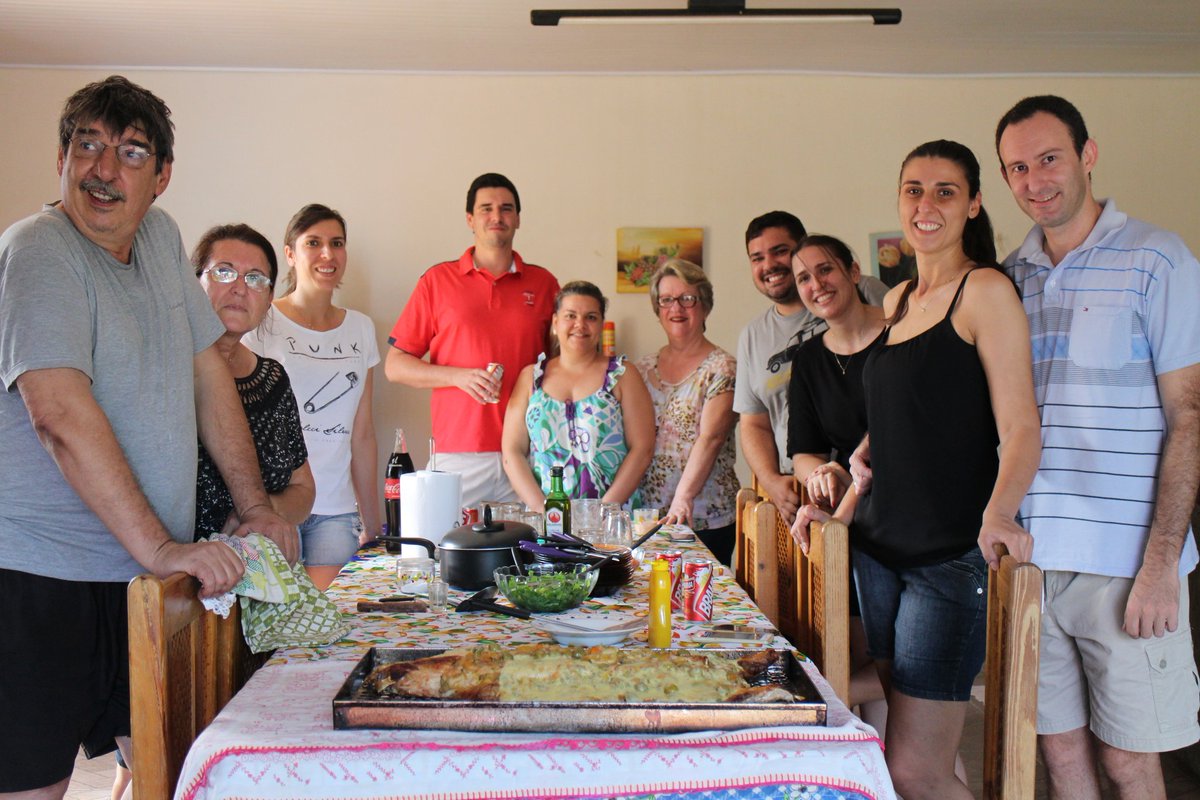 strangerless's tweet image. A3/2: Jos kulkuneuvo pyörä, niin Zimbabwe, Balkanit, Chile, Paraguay...Ihmisten vieraanvaraisuus uskomatonta (ks. kuva!)