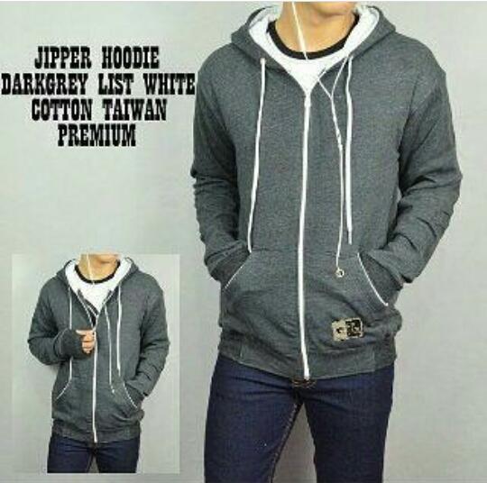 ArkanaProduct's tweet photo. sweater keren dan modis silahkan d order IDR 120rb minat Wa 08122346832 @jubelnus @kicaupromo @FJBjawatimur https://t.co/9aQ8k7GacR