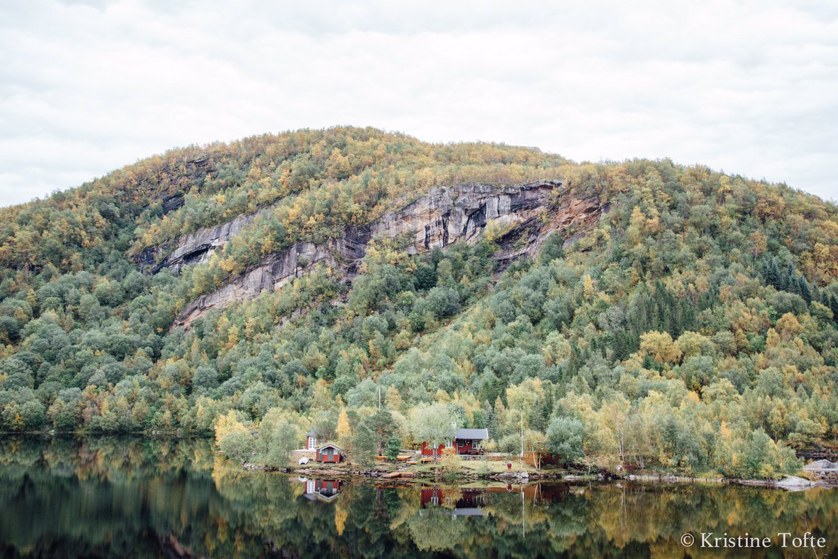 TrailwhisperCO's tweet photo. Happy #easter everyone.This is a long weekend that just screams for a road trip or some nice time with mother #nature.Photo: Kristine Tofte. https://t.co/yhRcmb8uua