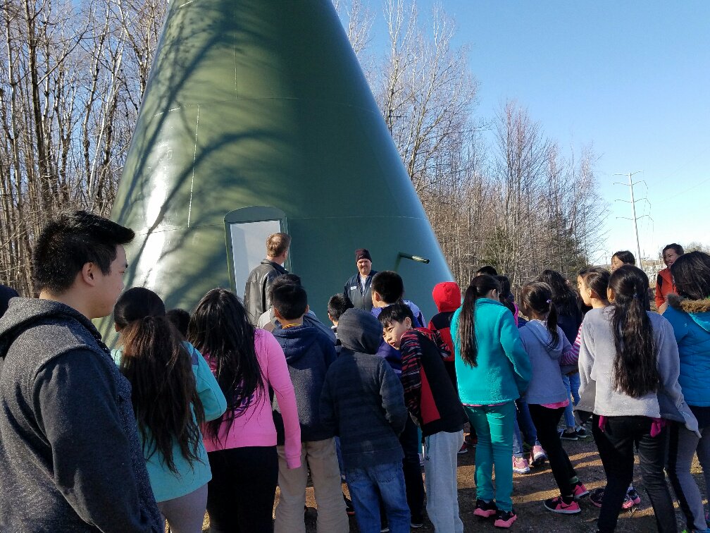 SybeldonTheresa's tweet photo. Village of Weston workers show students how we get water during visits to a well & water tower. #EverestPride #WestonRocks #ELLHomeworkClub https://t.co/YY4dZWnPTt