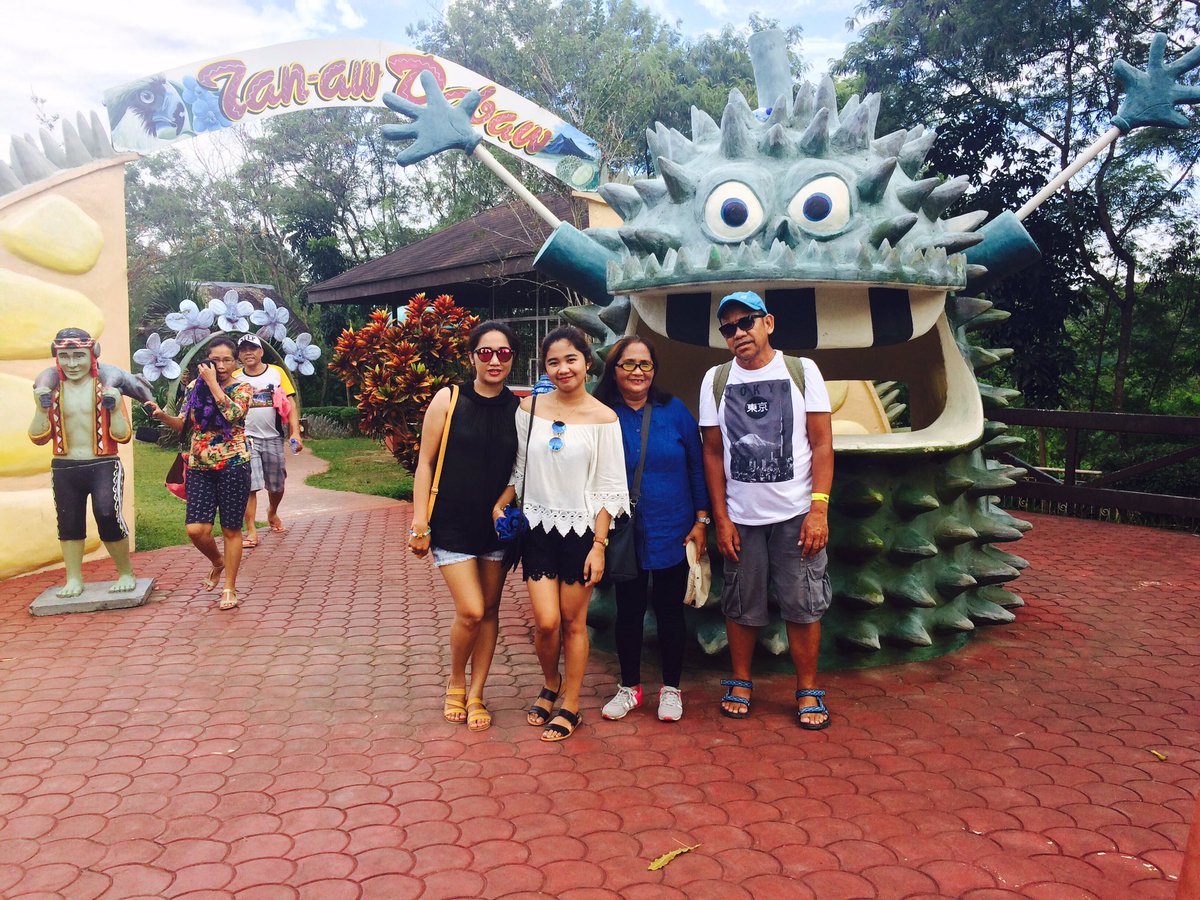 IreneCris_'s tweet image. #quickescape 👨‍👩‍👧‍👧 #dleonor