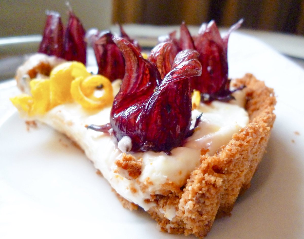 So delicious. So spring...Try this Lemon Cheesecake with Amaretto Cookie Crust lifeisabowlofpasta.com/recipe-items/l… #EasterWeekend #homemade #recipe