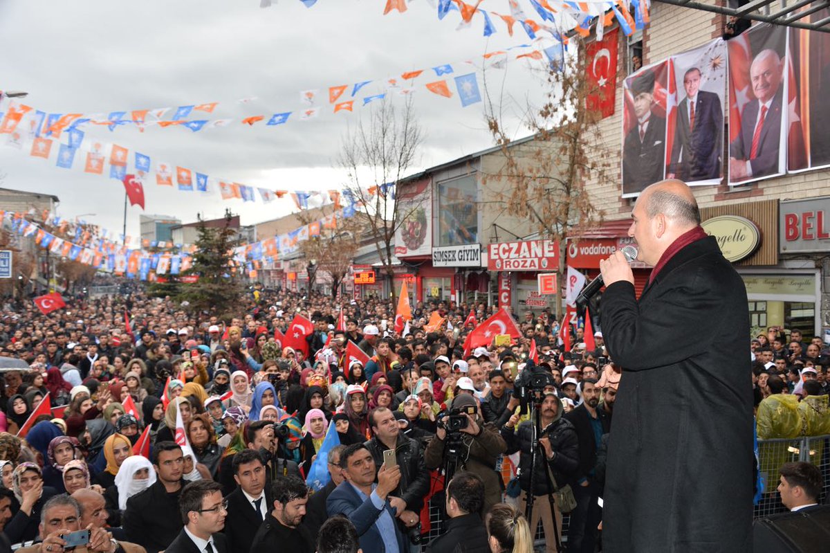 suleymansoylu's tweet photo. Darbelerin ve muhtıraların tarih olduğu, milletin iradesinin hakim olduğu bir sistem için Ağrı Patnos tabii ki #EVET diyor https://t.co/EIKRcDxVv1