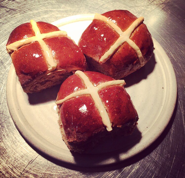 LickfoldInn's tweet photo. Test run - just out of the oven. ๐ฐ๐ฃ#gettingeasterready #hotcrossbuns https://t.co/hD9UVm1IIk
