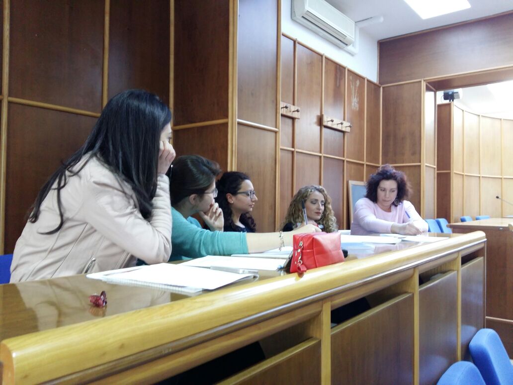 cduezero's tweet photo. #C2zero Altro giro, altra corsa: oggi a Mugnano per la terza lezione del Corso di #progettazionesociale https://t.co/iLd34H7Am3