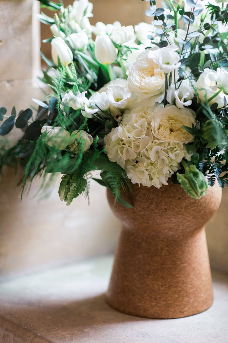XLCORK's tweet photo. As featured in our April Newsletter: Cooler &amp; vase in one. #Beautiful #thankyou #Easter
 @BowtieandBelle @flowerstyleco  @woodchesmansion https://t.co/cXhwSJ5Gzp