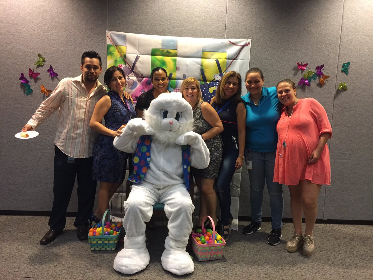 Celebrating Spring with the Easter Bunny #TuggleNation #Magic City