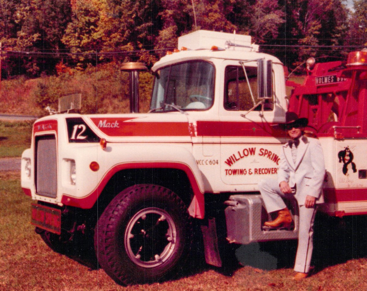 Willow Spring Towing tweet media