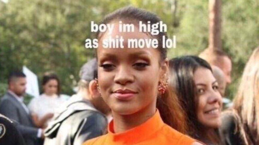 StonedSocial's tweet image. Why is your friend so quiet?