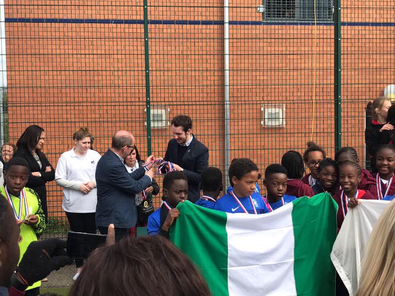 cis_lagos03's tweet photo. And it's a wrap!
#COBISGamesUK @COBISorg 
#BeautifulWrapUp
#TeamCIS
#FirstTimeAtCOBISGames
#Emerged2ndOverall
#AwesomePerformanceAllTheWay https://t.co/juqazNmedO