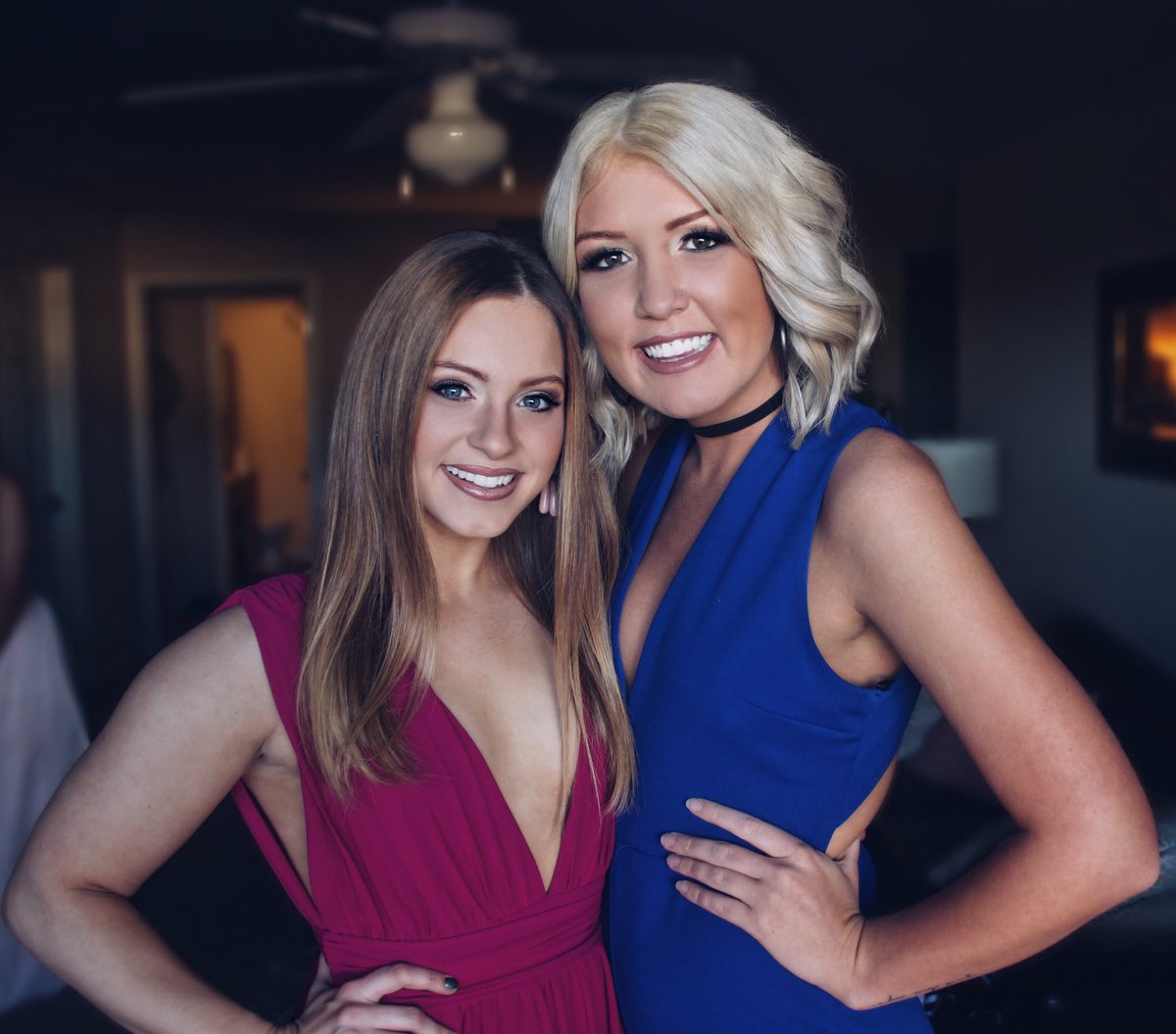 PhiMu_Upstate's tweet photo. ~ f o r m a l l y ~ throwing it back to last weekend with these pretty thangs! Happy Thursday! 💃🏼 https://t.co/KbrMbRPDKC