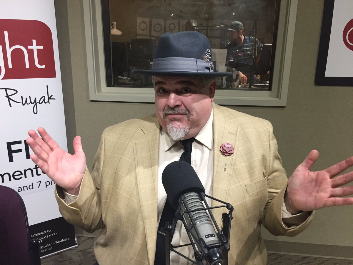 CapRadioInsight's tweet image. You know @CapRadioMusic's @CapRadioCale is ready to show some great classical music #oninsight when he's dressed this dapper!