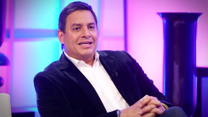 venezuelaaldia's tweet photo. Daniel Sarcos al TSJ: ¿Ahora decretarán el porte ilícito de huevos? (Video) https://t.co/L74IvIuOd8 https://t.co/ztTZk1C6DL