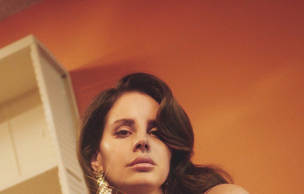 Lana Del Rey >> álbum "Lust for Life" - Página 18 C9TvdnsUMAAHMML