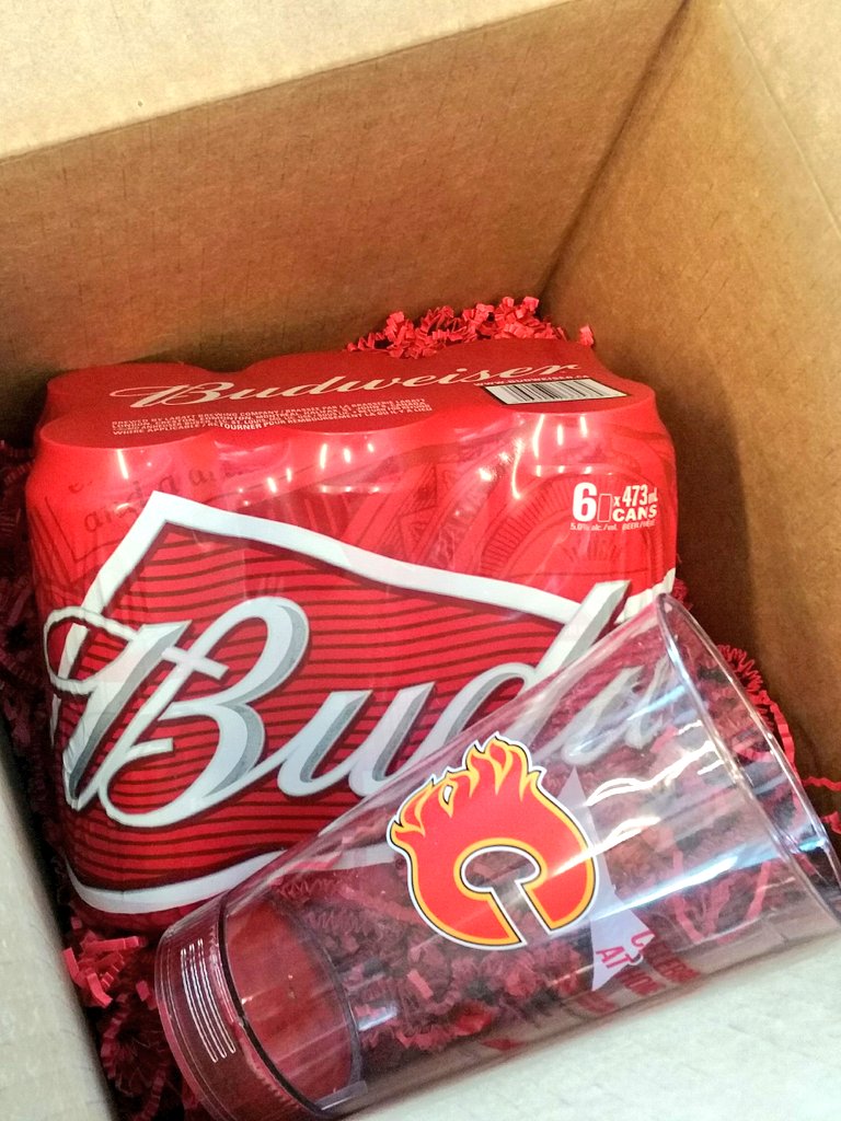 AndreaAndrya's tweet photo. What an awesome Easter surprise! Thanks @budcanada for hooking me up with this blinky glass @nhlflames #lightupcalgary https://t.co/eamrDEN4IG
