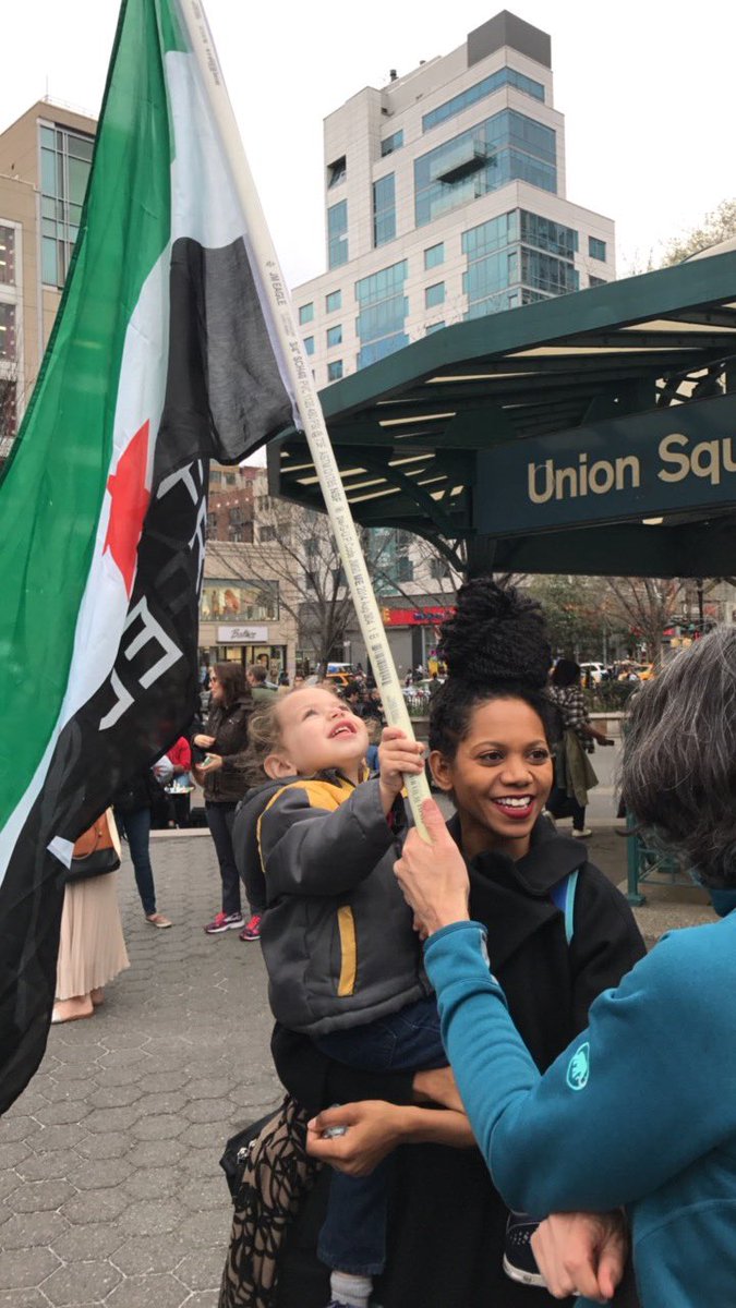 womensmarch's tweet photo. Today, we unite for the people of Syria. The #WomenForSyria NYC vigil is getting started at Union Square. https://t.co/KCNGlRILGB