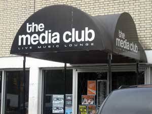 Media Club set to close as factions argue about the future of live music for the room ow.ly/THCA30aQBPp #Vancouver #yvrmusic