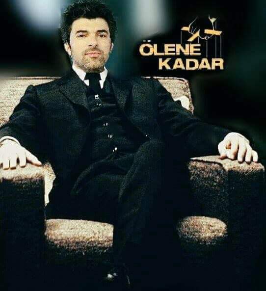 324_1062's tweet photo. #EnginAkyurek see you soon ❤ https://t.co/qsfvHG3s9b