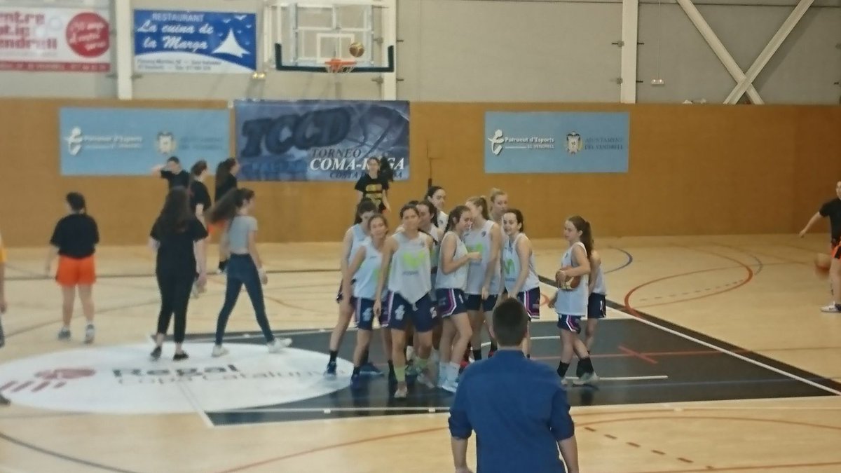 COlimpico64's tweet photo. Arrancamos con victoria tanto en Masculino como en Femenino en el #IslaTCCD Junior https://t.co/cyg0x9nFtx