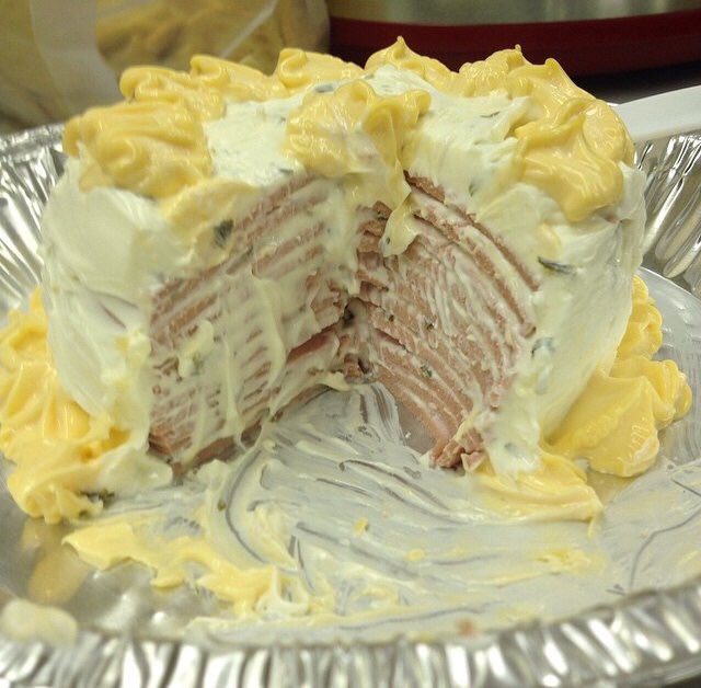 FountDiningHall's tweet photo. Enjoy this 12 layer Baloney, Mustard and Mayo Cake at our dessert station #wellfedwolfpack https://t.co/V9v19RVO6Z
