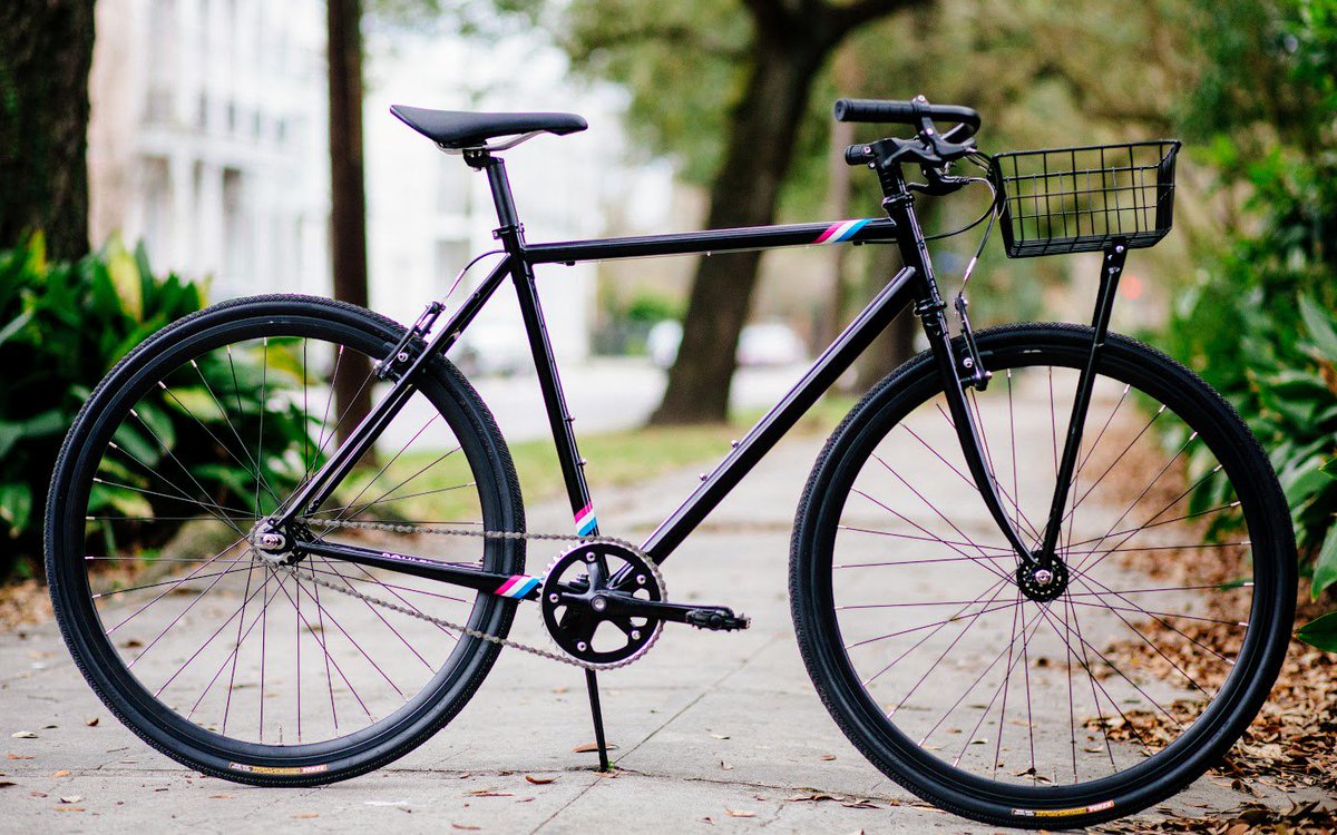 spinlister's tweet photo. To discover the heart of #NewOrleans #cycling, there's 1 place you need to go.
https://t.co/KG0XtUP8kH
Welcome to @RoulerCycling
#bike #NOLA https://t.co/XpF8sxuWVV