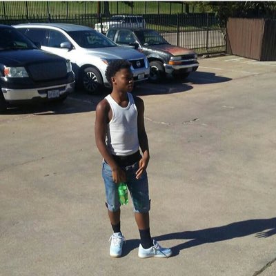 lildatron tweet picture