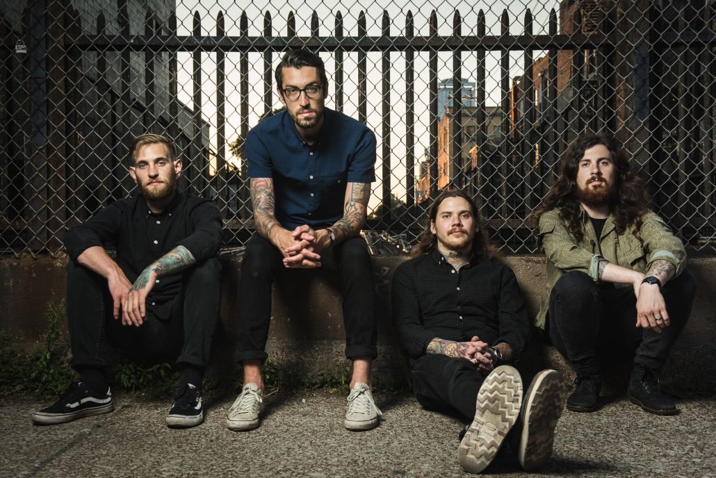 musikplease's tweet photo. #TheDevilWearsPrada : Un retour qui fait du bien !  https://t.co/g7C0gSD3qw @musikplease @riserecords #hellfest #metalcore #TransitBlues https://t.co/SMVpWuX9sq