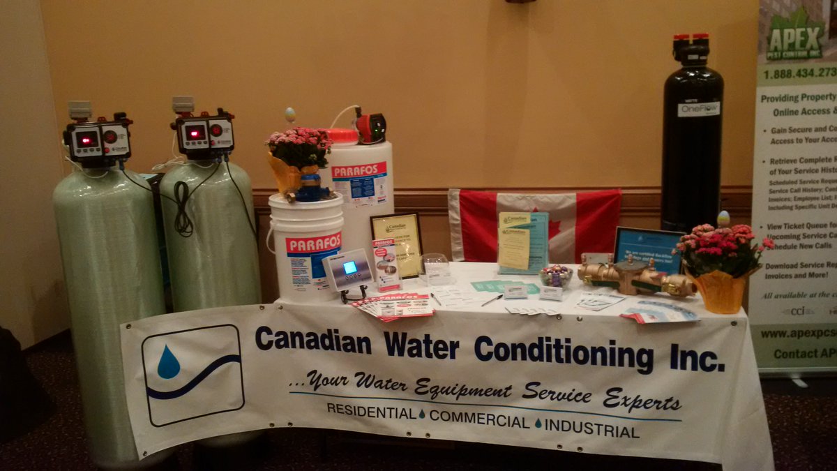 CanadianWaterKW's tweet photo. We had a very successful booth at the #Waterloo Regional Apartment Management Association trade show last night! #WRAMA #Kitchener https://t.co/GRDrBecuPE