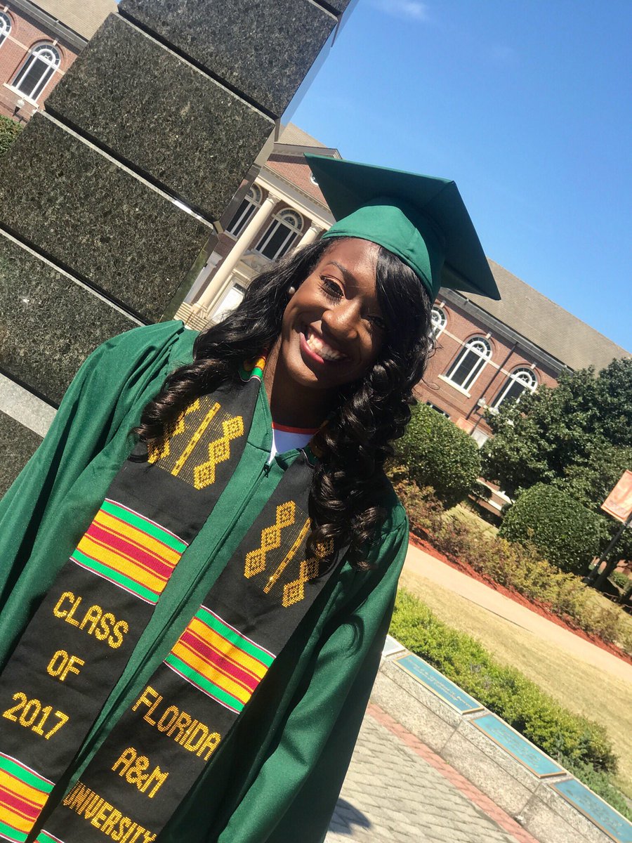 justcallme_ev's tweet photo. Only 15 days left 😥 FAMU, It's been real 🎓🎀 https://t.co/opRgB8Vc04