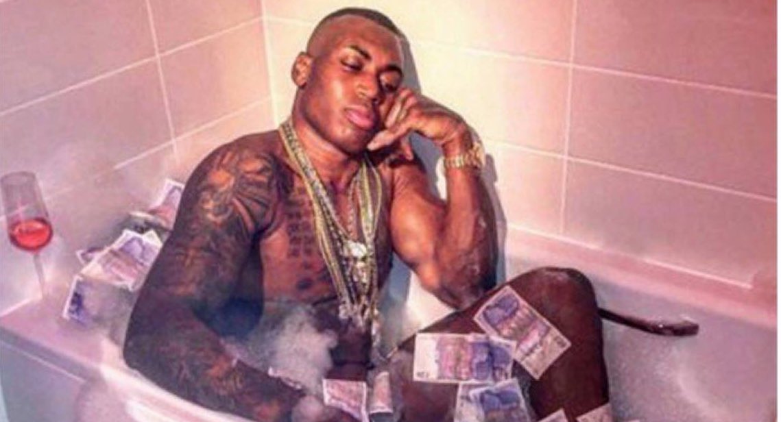 When your mum forgets to ask for her change back