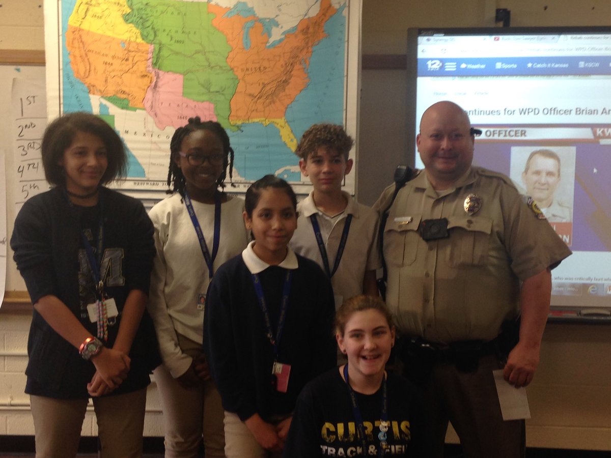 CurtisFalcons's tweet photo. Curtis STUCO giving the WPD a donation of$200 for #blueforbrian #wpsproud https://t.co/sJ5j6DsPVy