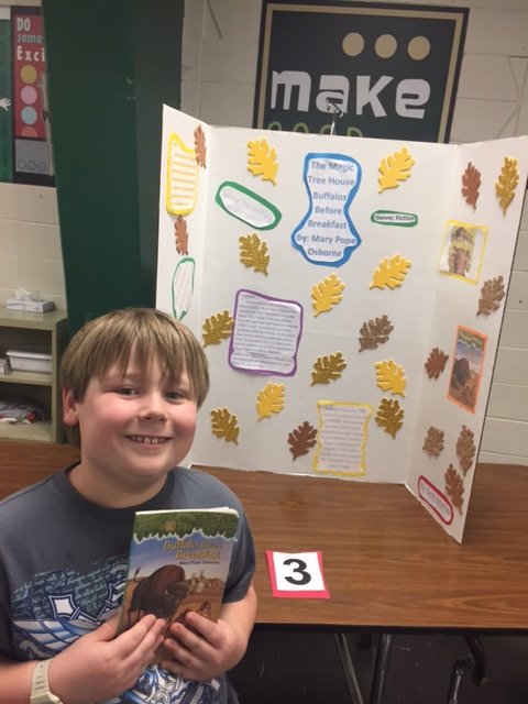 Taft_PLS's tweet photo. Ms. Bryan's students held a Reading Fair Extravaganza to promote the book they read. #DiveintoReading #PlainLocal https://t.co/7Hg0xCrnra