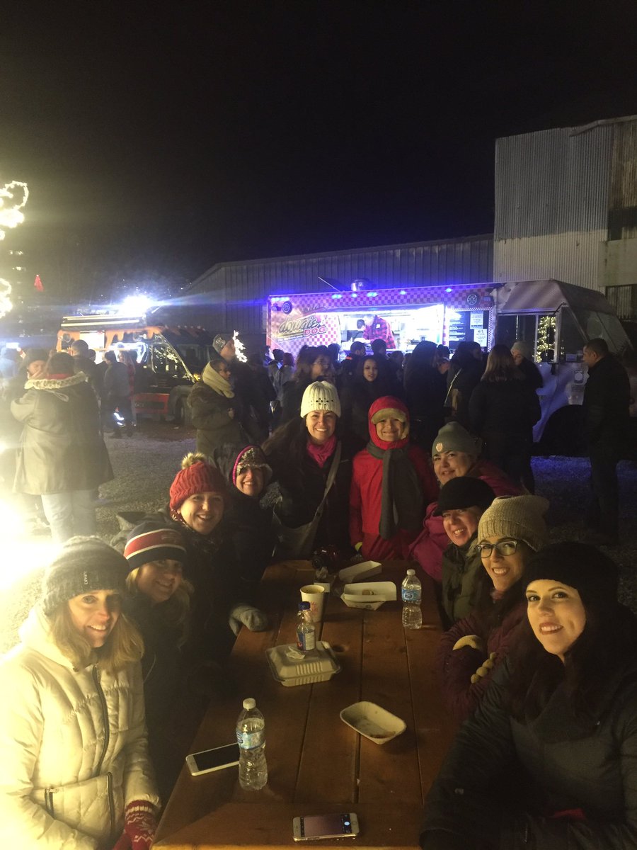 Nicole5Wheeler's tweet image. #ThankfulThursday Blessed w/ #Hearties pals! @faith_4_grace @KristiKnobloch @willnbaelsmommy @iam_jelsy @janettemsu @puggy123 @AuntDawn1910