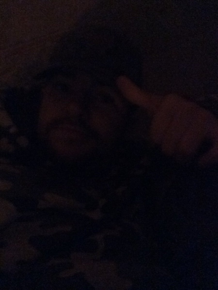 Cuffsurvival's tweet photo. Bedding down for the night under a bridge. Found a hound, will get a better shot of it tomorrow. #AllStarsLRP https://t.co/ZxhR23NtOZ