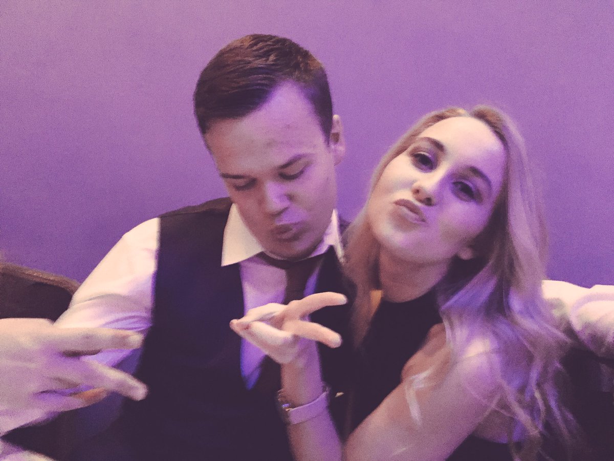 dcumps's tweet photo. Stun.
Bloody.
Hunz.
_
#ViceChair #FirstYearRep #BICS17 https://t.co/w3fcyfDiwA