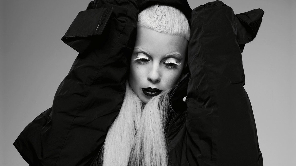 SLlMJESUS's tweet photo. Yolandi Vi$$er for Dazed (2015) https://t.co/bG6cGwlb9d