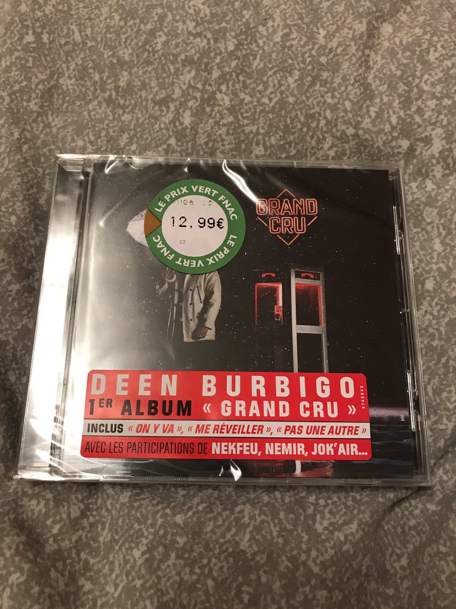 DeBeckerJustine's tweet photo. Là gamin @DeenBurbigo https://t.co/ErMBrOOvBl