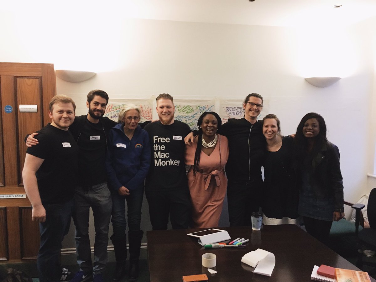 dnnydxn's tweet photo. Honoured and humbled to have engaged in a #community circle this evening with the incredibly hard-working people at @AngelofYouths #leeds https://t.co/eZgnuj70PS