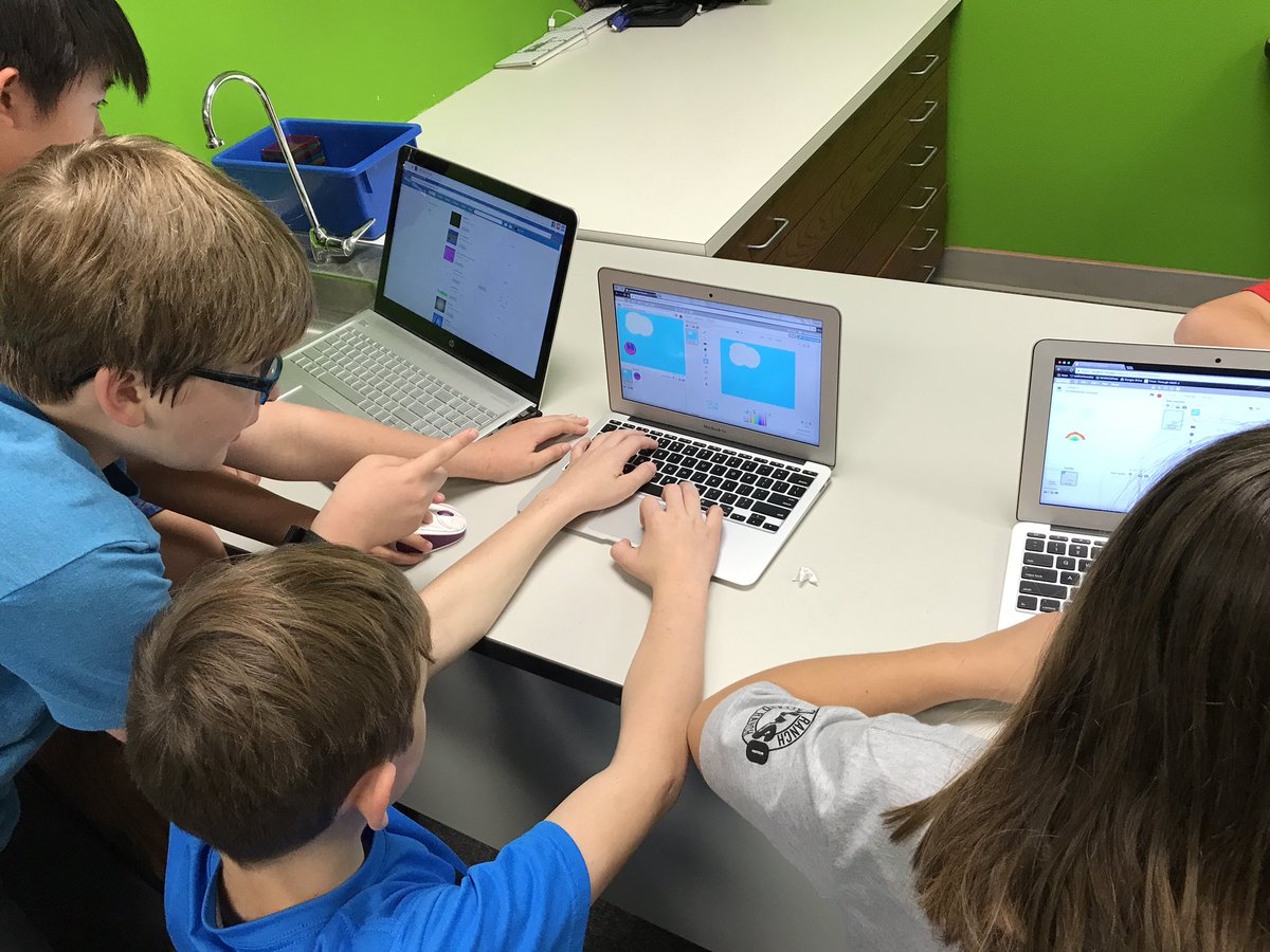 treyw97's tweet photo. The #EddinsCode Club is working on their showpiece @scratch project! Rock ๐๐๐! #mckedtech #myMISD #kidsdeserveit #kidscancode #CSforAll https://t.co/PodEg9jIMx