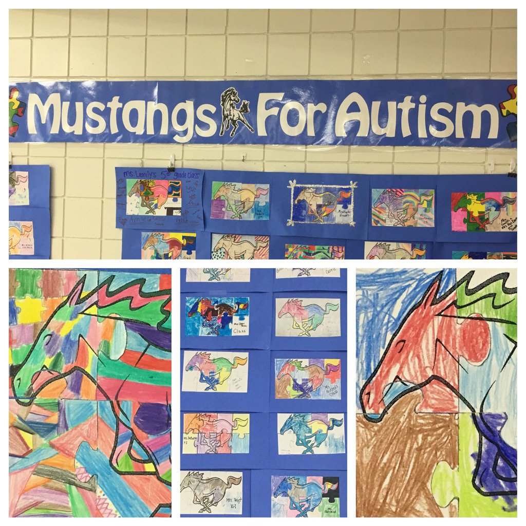MustangMoments's tweet photo. Side by Side, Mustangs for Autism. https://t.co/t001jqYn5c