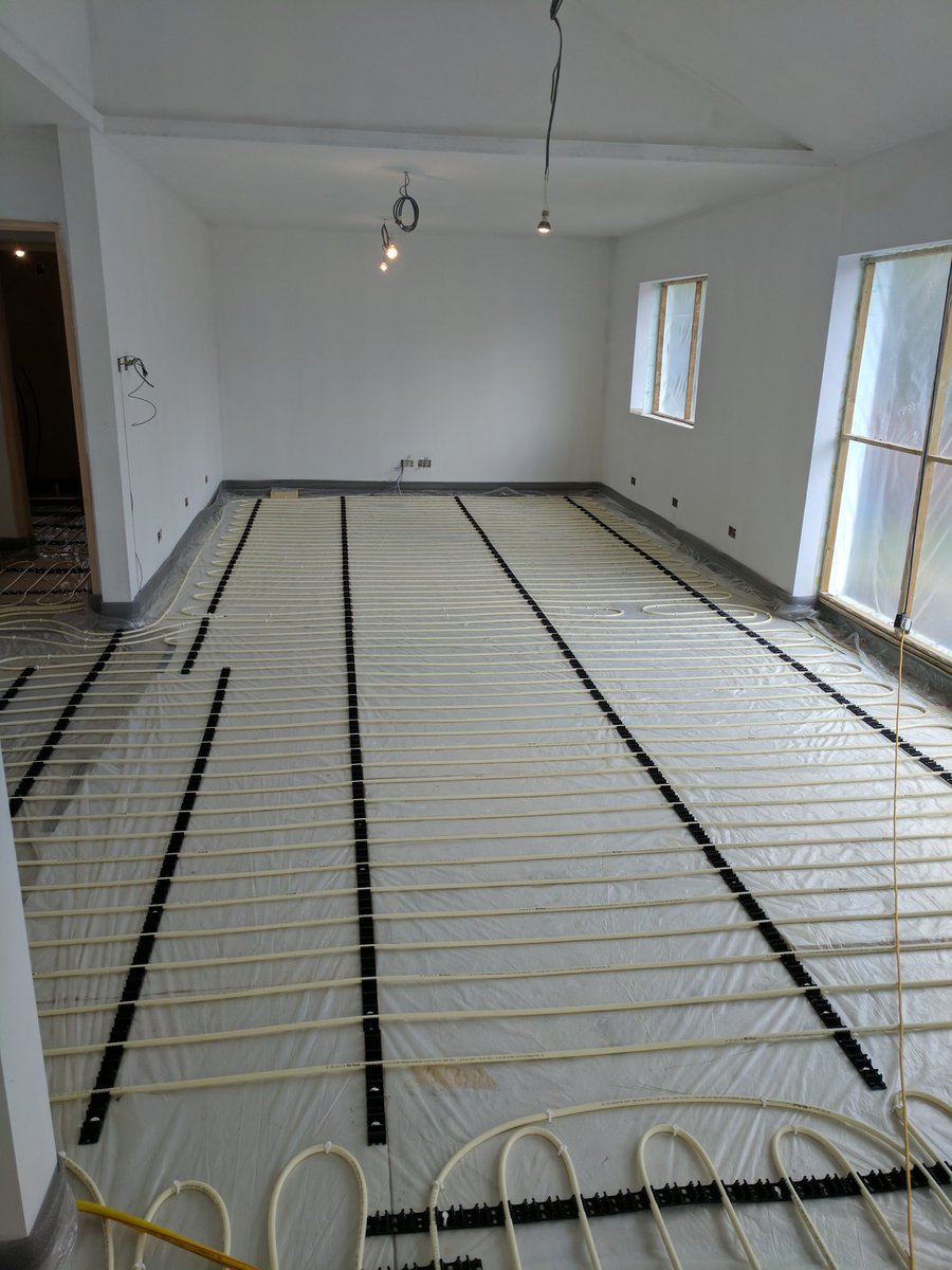 DlHeating's tweet photo. Today's underfloor heating in potters bar
@nuheatuk #heating#plumbing#london#herts#happycustomer https://t.co/ko92BCICIj