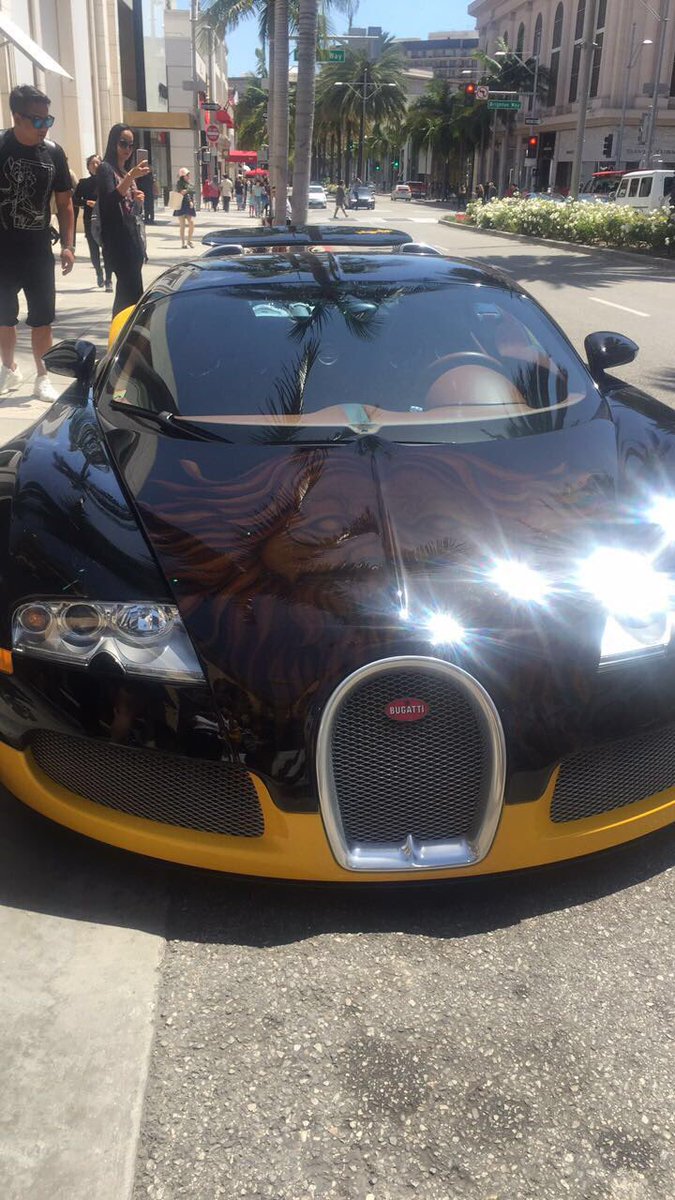 LLFavreau's tweet image. LA, FTW