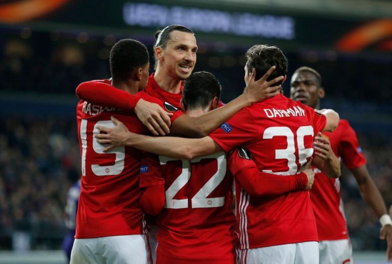 MirrorFootball's tweet photo. Anderlecht 1-1 Manchester United: 5 things we learned https://t.co/Xo89Tc2bEa #ANDMUTD https://t.co/si0h3AFbVg