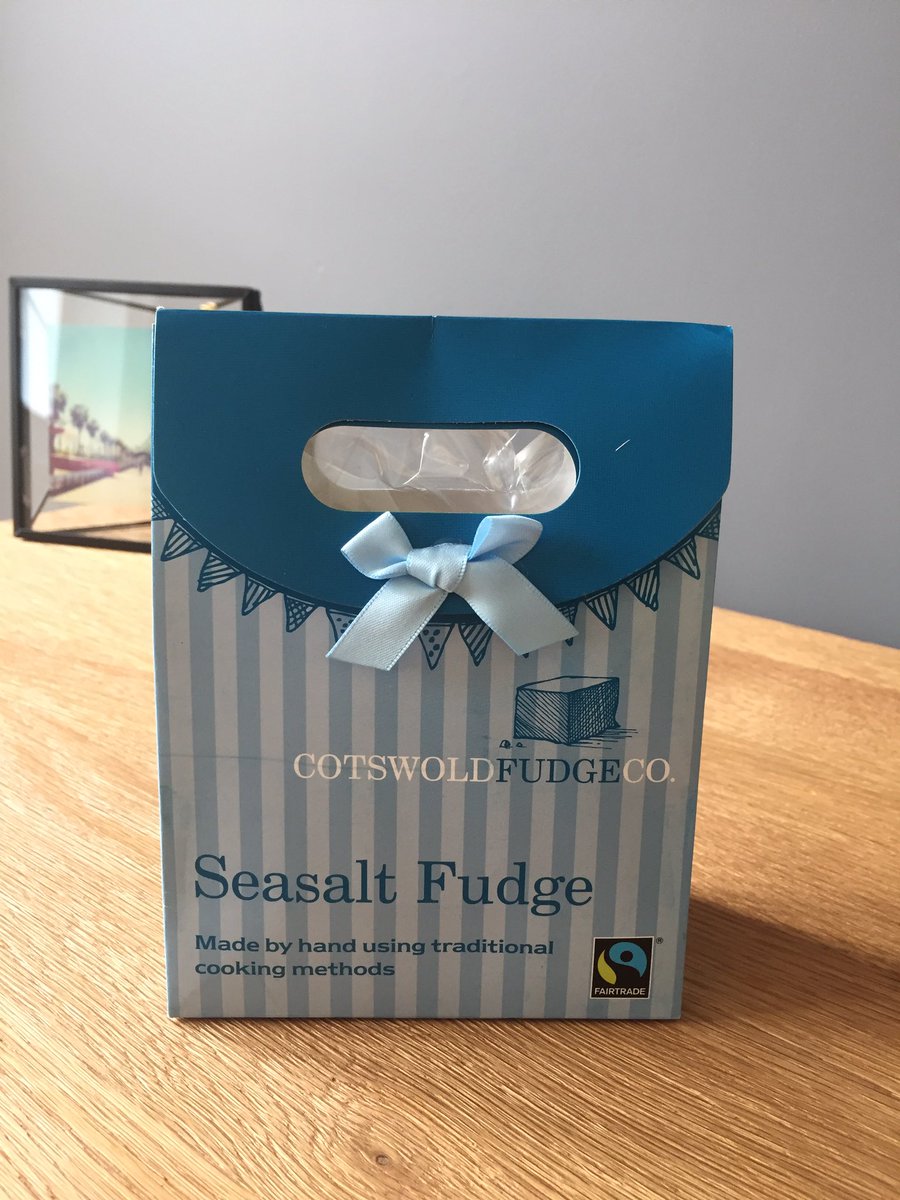 We couldn't celebrate this evening without <a href="/CotswoldFudge/">Cotswold Fudge Co</a> #anniversary #4years #bestdayever #loveofmylife #weddingfavours