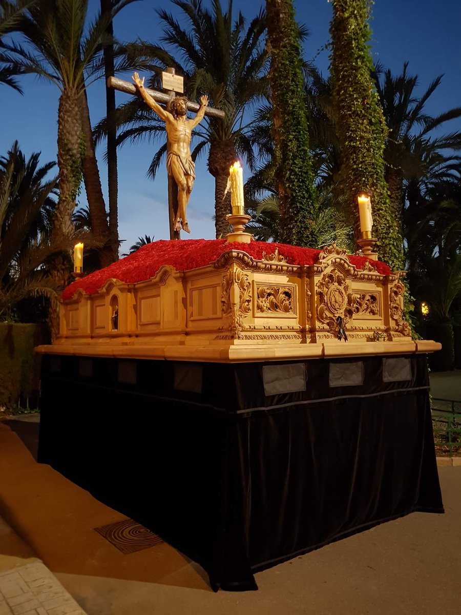 El #Amor está preparado para llenar las calles de #Elche <a href="/xtodelamor/">Cristo del Amor Elx</a> #madruga  #ViernesSanto #pascuasalesiana