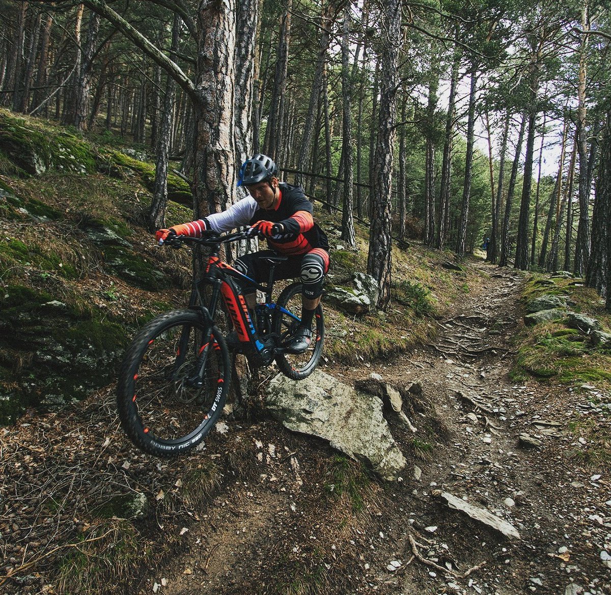 bikezoneox's tweet photo. We had a awesome day earlier this week at the Giant HQ testing out their E-mtbs. What awesome bikes!! #ebike #electricbikes #giantbikes https://t.co/8wWL39aETS