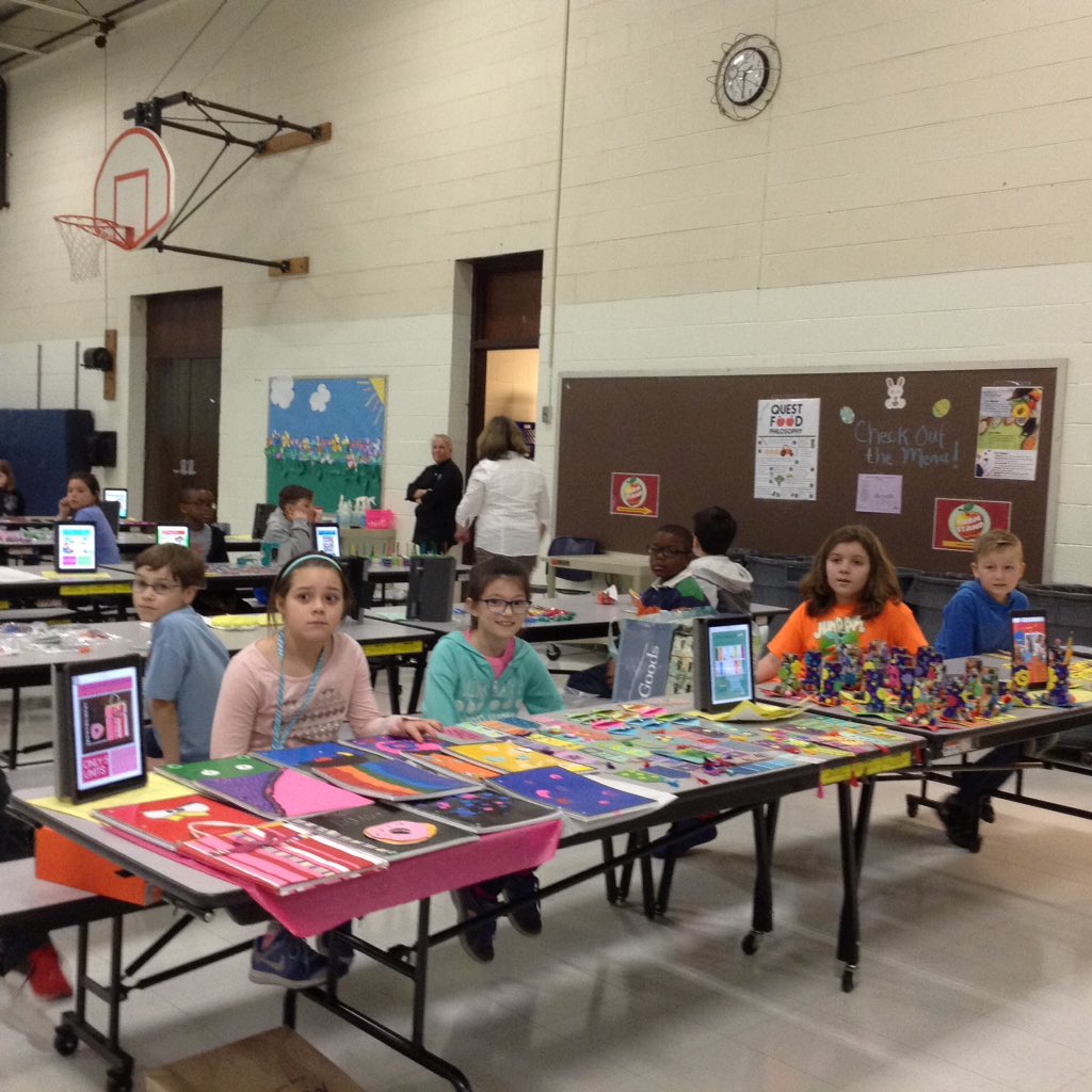 Waiting for Prairie shoppers! <a href="/Prairie_Hawks/">Prairie School</a> <a href="/NightingaleJeff/">Jeff Nightingale</a> <a href="/lpatterson0602/">Laurie Patterson</a> <a href="/DavidSnyder17/">David Snyder</a> <a href="/OSD135/">Orland District 135</a>