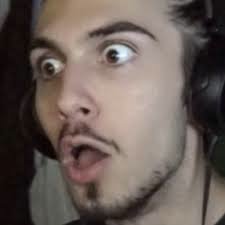 frances86630192's tweet photo. @PsyQoEvohh Quando mi invita Evohh in lobby!! https://t.co/plnFHpQ3bH