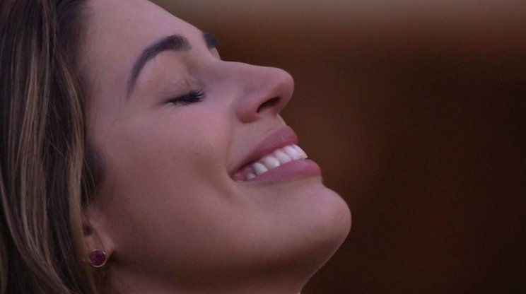 DiarioPE's tweet photo. BBB 17: Enquetes apontam Vivian como campeã
https://t.co/rR9qtHqS0r https://t.co/RPN1A5ZLIU